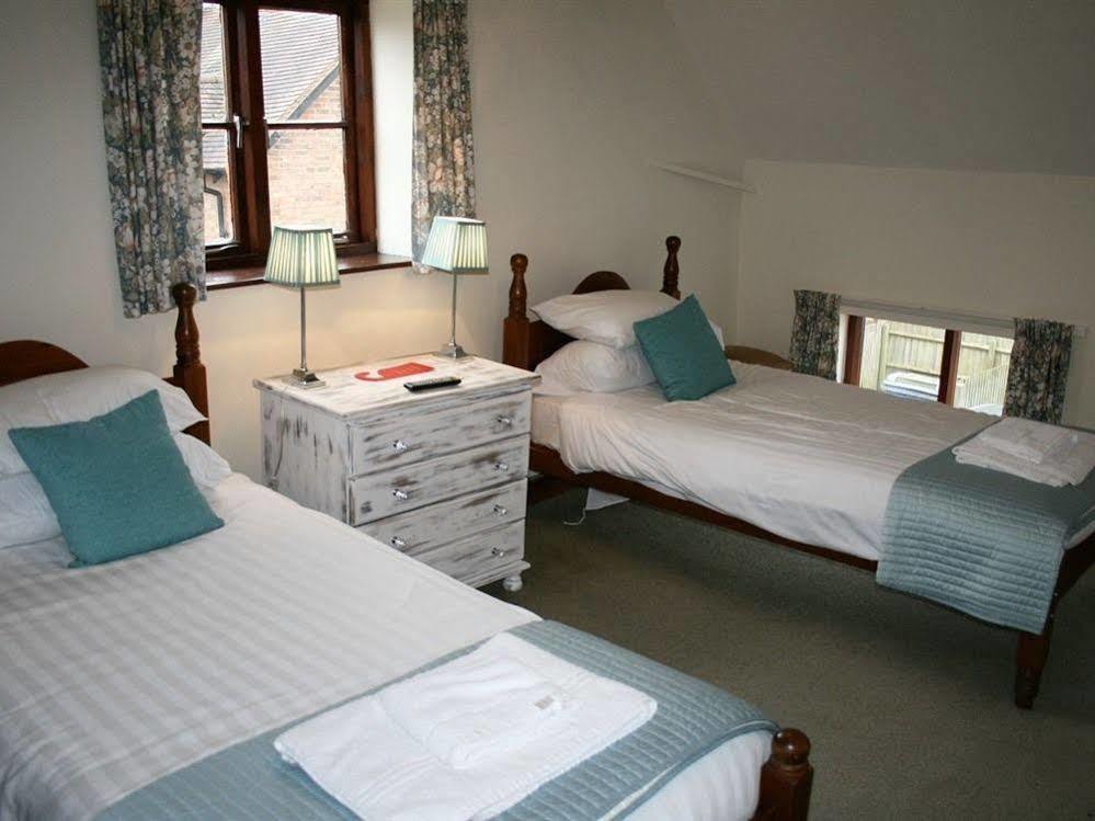The Talbot Inn Much Wenlock Εξωτερικό φωτογραφία