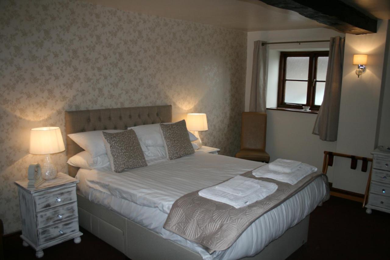 The Talbot Inn Much Wenlock Εξωτερικό φωτογραφία